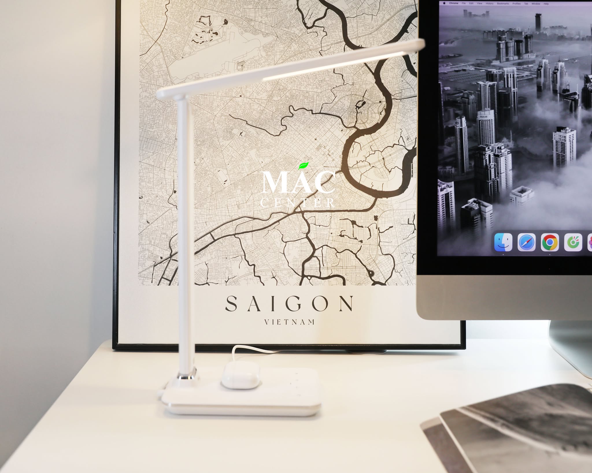 Đèn bàn Motom GST006