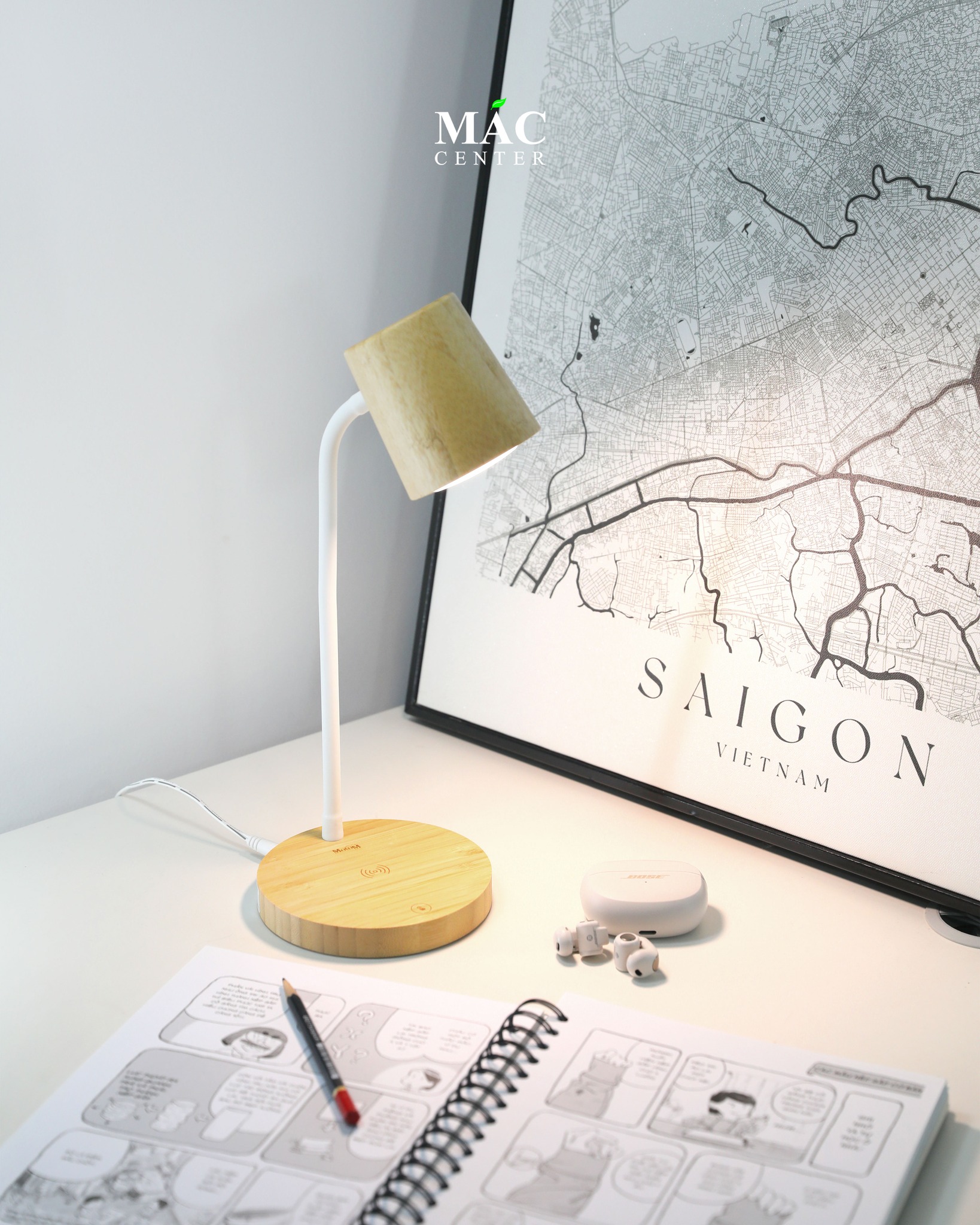 Đèn bàn Motom GST016W